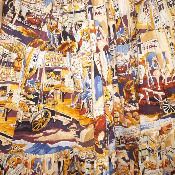 CONVERSATION PIECES SKIRT - Picture 4 of 10